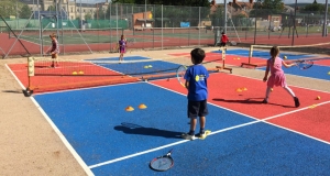 Mini Tennis players on a mini tennis court